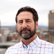 Glenn Coin headshot