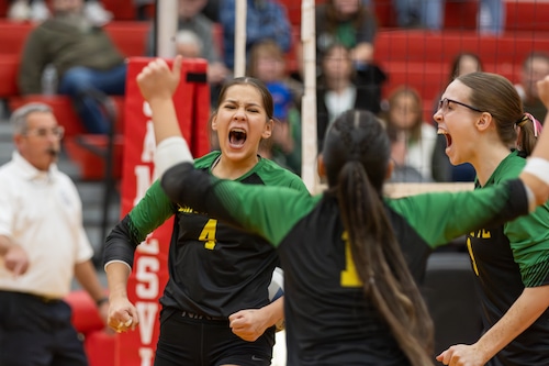 LaFayette won a third straight sectional title on Saturday. All have been in five sets.
