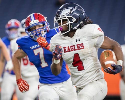 ITC and New Hartford play during the NYSPHSAA Section III Class B football championship at the JMA Wireless Dome on Saturday, November 15, 2025.