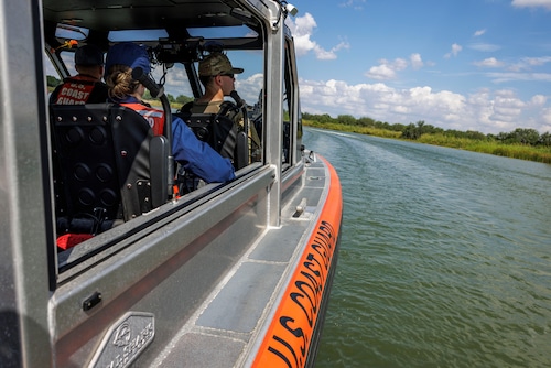 U.S. Coast Guard members patrol on the Rio Grande River, Thursday, Oct. 23, 2025, in Mission, Texas. (AP Photo/Michael Gonzalez, Pool)