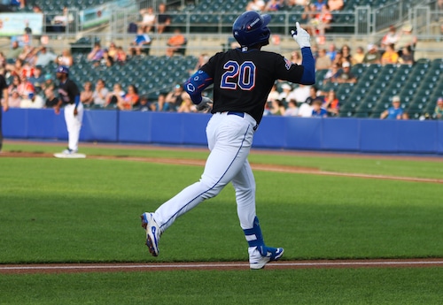 Luis De Los Santos hit a three-run home run for Syracuse on Saturday night (Kylie Richelle).