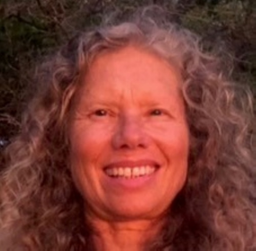 Erica (Snowlake) Hagenlocher passed away on September 9 after an 11-month battle with cancer.